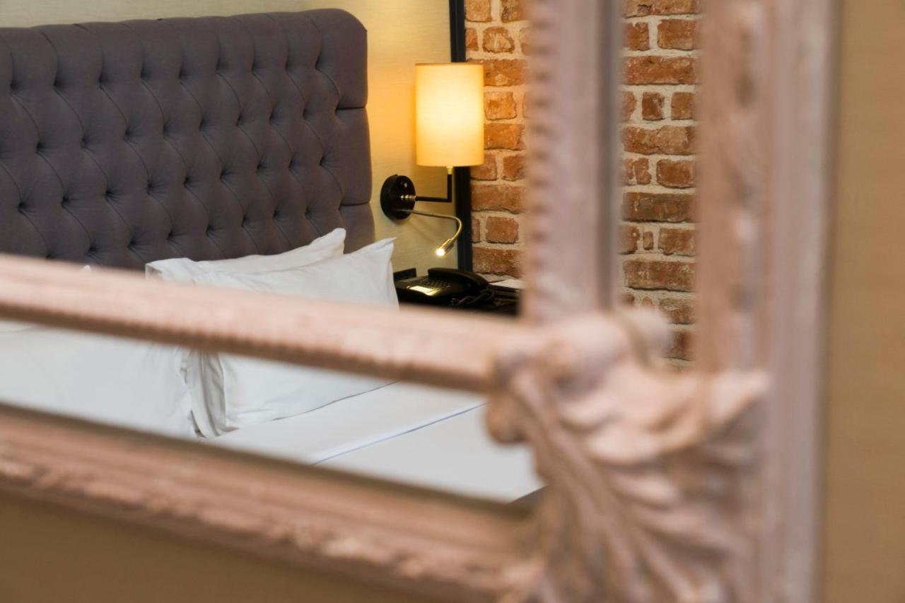 Regie Ottoman Istanbul - Special Category Hotel Buitenkant foto A guest room at the hotel